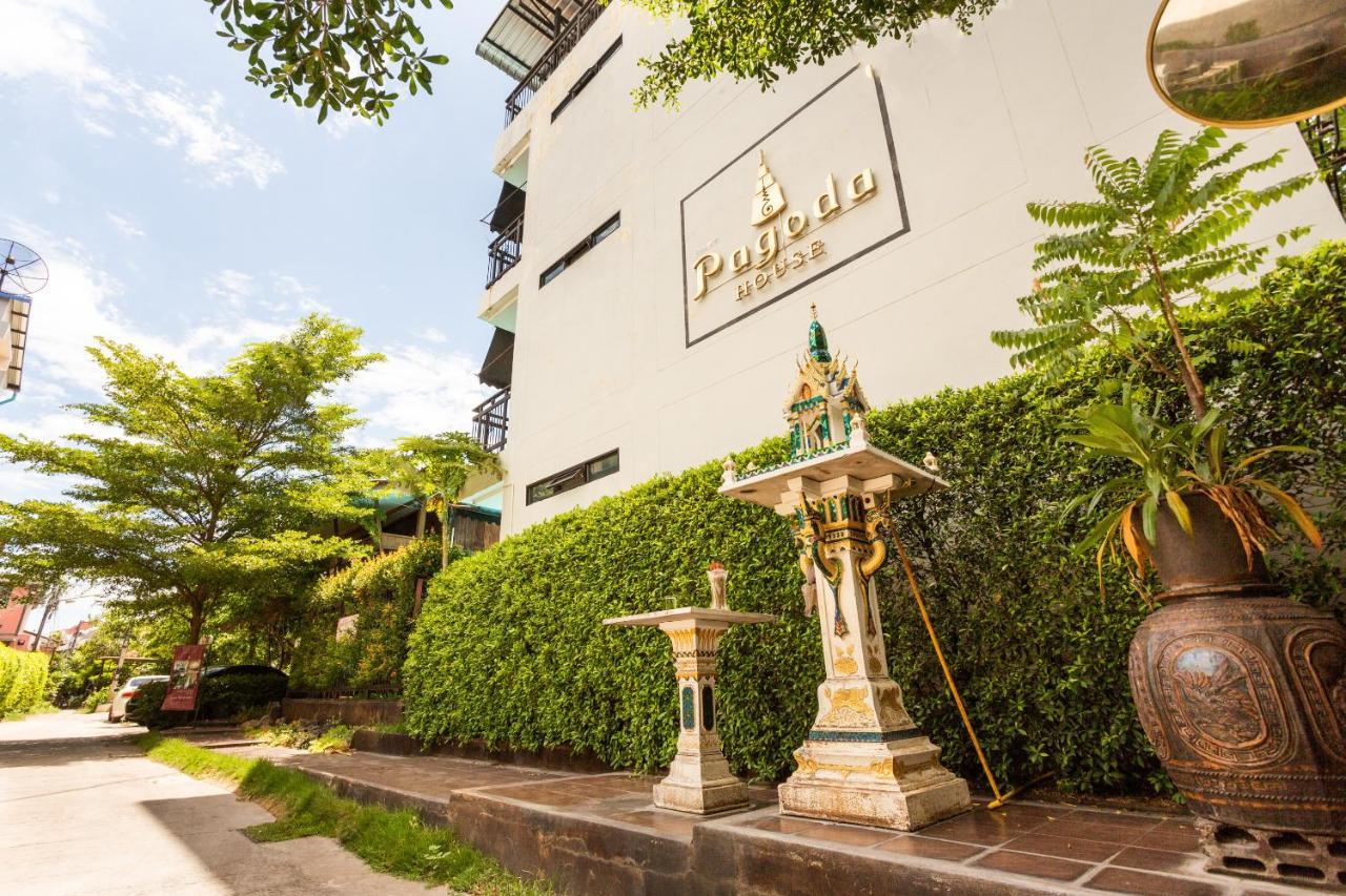 Capital O 1051 Pagoda House Chiang Mai Dış mekan fotoğraf