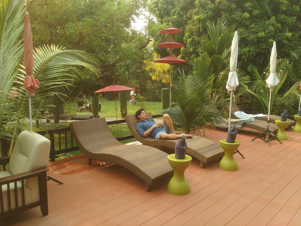 Capital O 1051 Pagoda House Chiang Mai Dış mekan fotoğraf