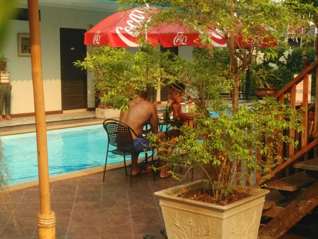 Capital O 1051 Pagoda House Chiang Mai Dış mekan fotoğraf