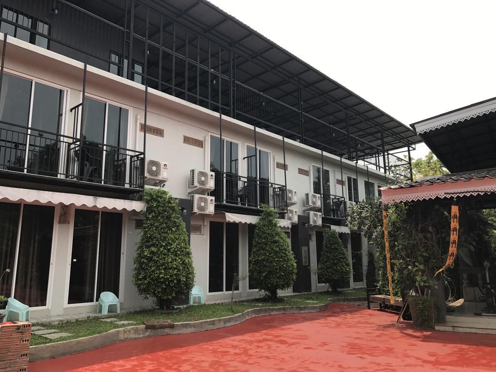 Capital O 1051 Pagoda House Chiang Mai Dış mekan fotoğraf